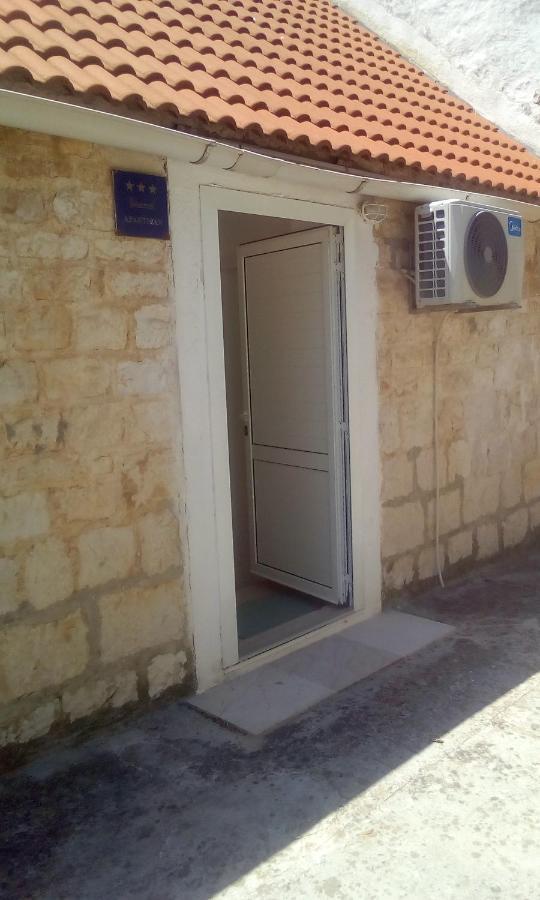 Apartment Nada Povlja  Kültér fotó