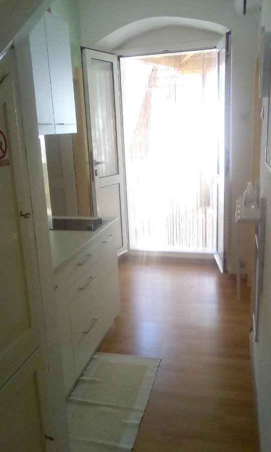 Apartment Nada Povlja  Kültér fotó